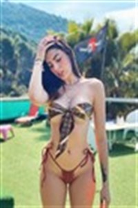 Chicas Jolie - 365