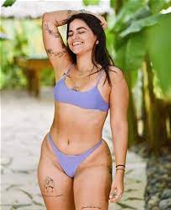 Chicas Jolie - 663